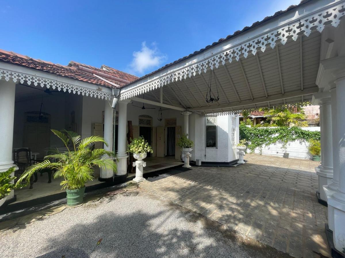 Beverly Villa 마운트 라비니아 외부 사진